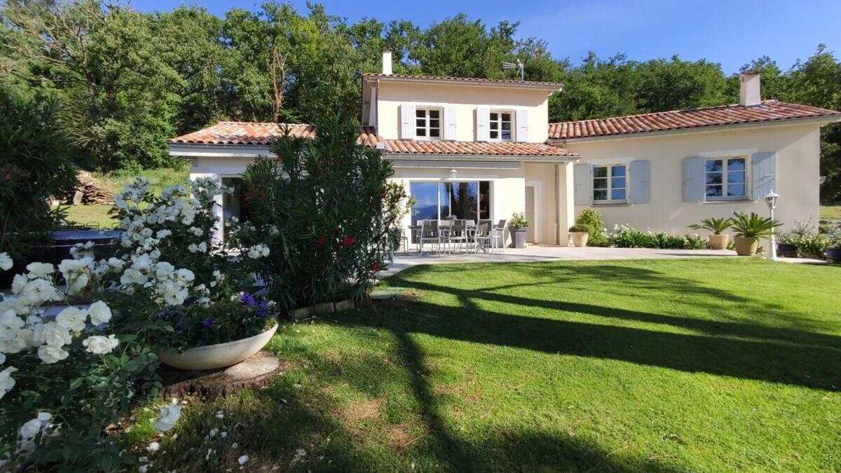 La Villa Moursoise 4 Etoiles Екстер'єр фото