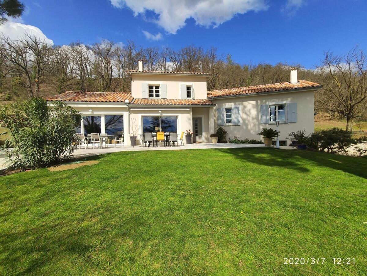 La Villa Moursoise 4 Etoiles Екстер'єр фото