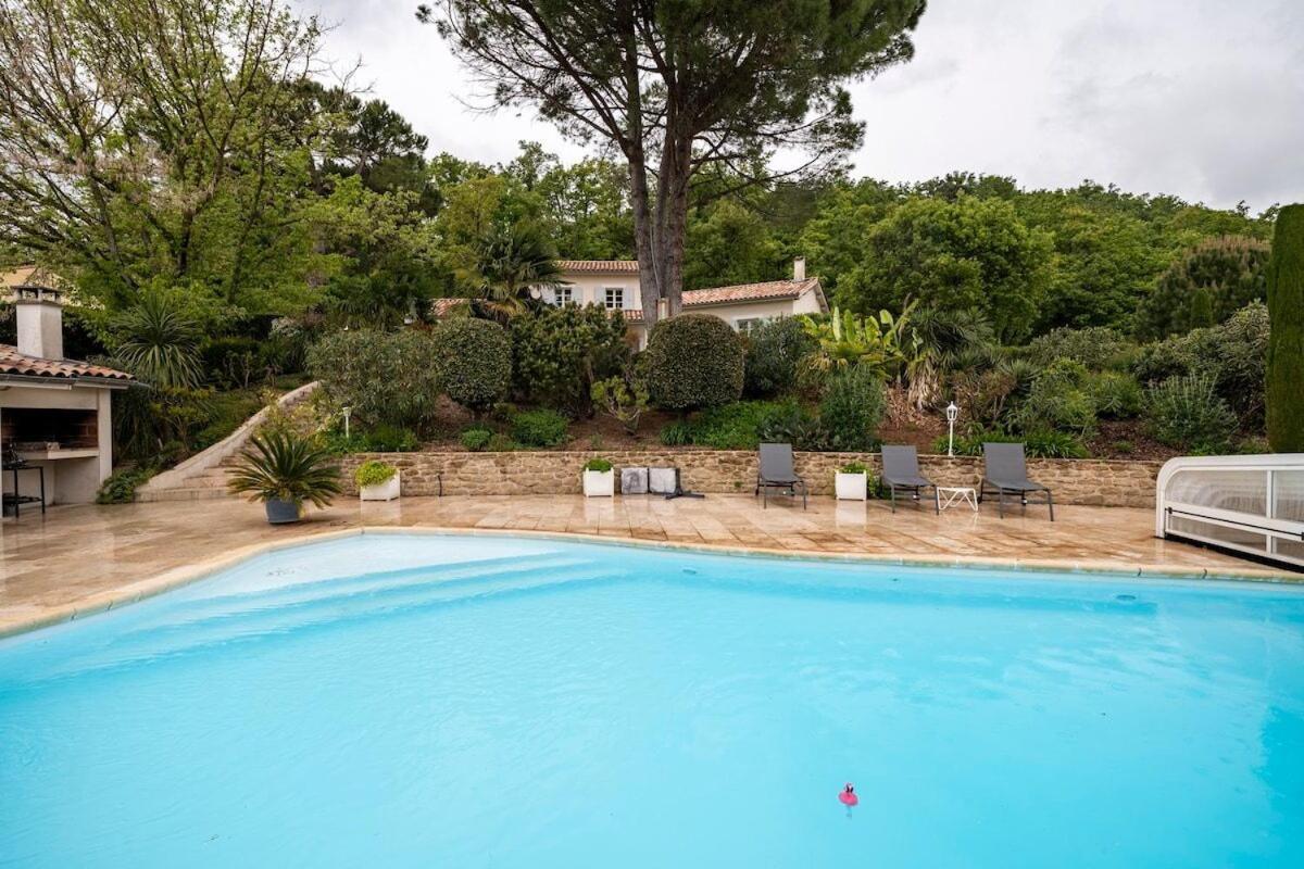 La Villa Moursoise 4 Etoiles Екстер'єр фото