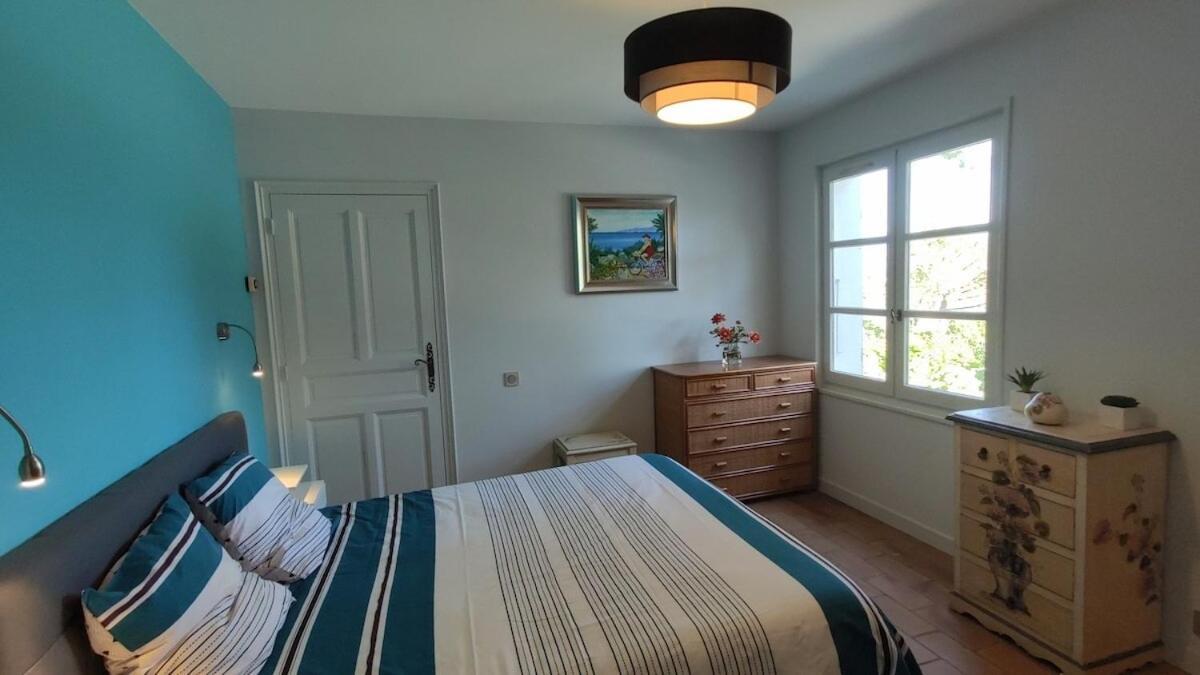 La Villa Moursoise 4 Etoiles Екстер'єр фото