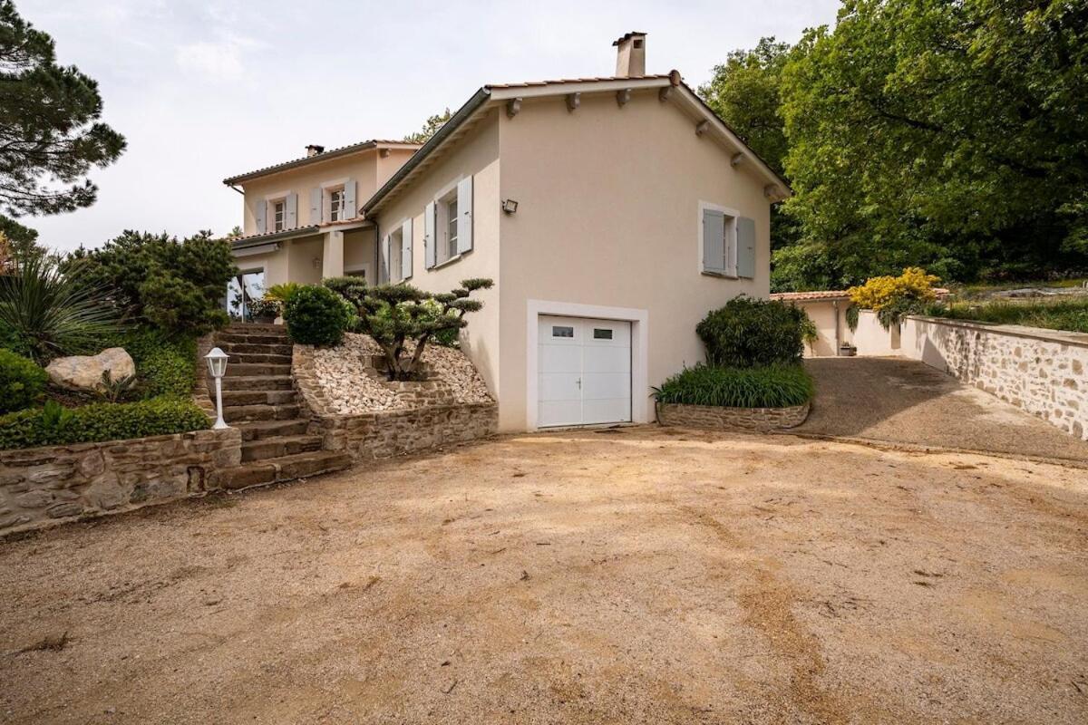 La Villa Moursoise 4 Etoiles Екстер'єр фото