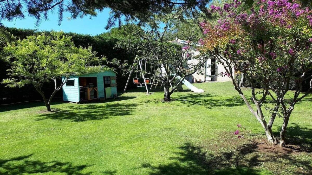 La Villa Moursoise 4 Etoiles Екстер'єр фото