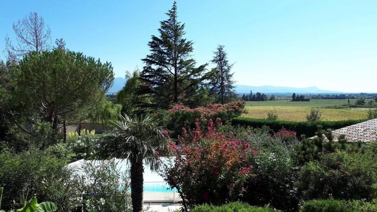 La Villa Moursoise 4 Etoiles Екстер'єр фото
